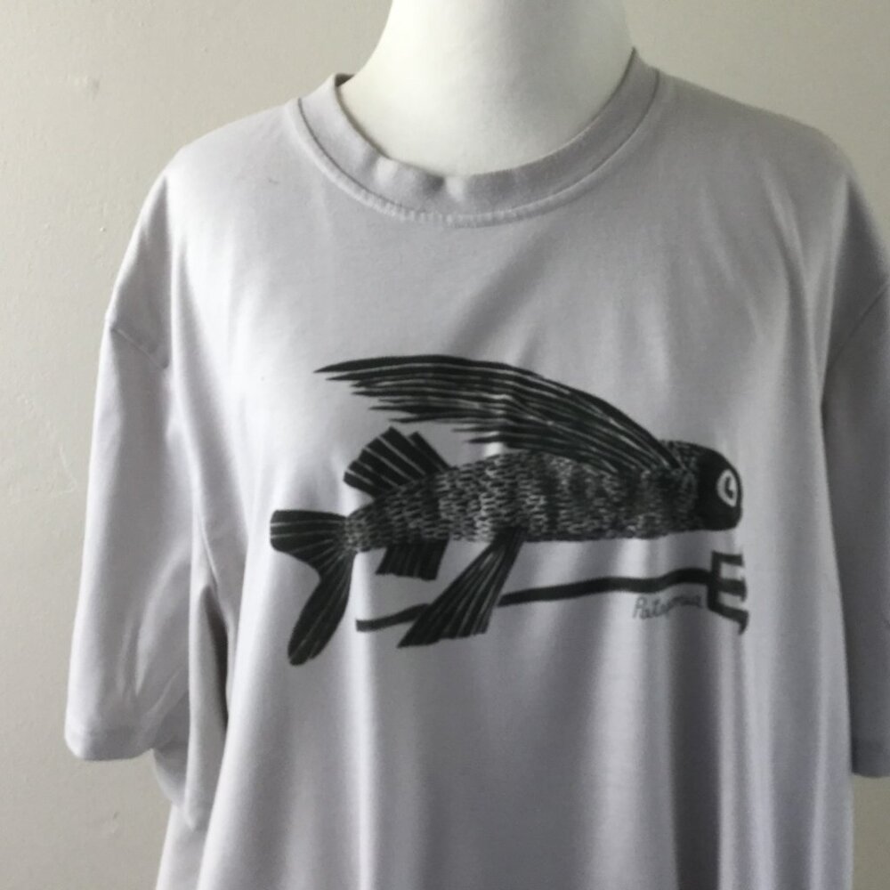 Patagonia Tshirt xl - Picture 3 of 8